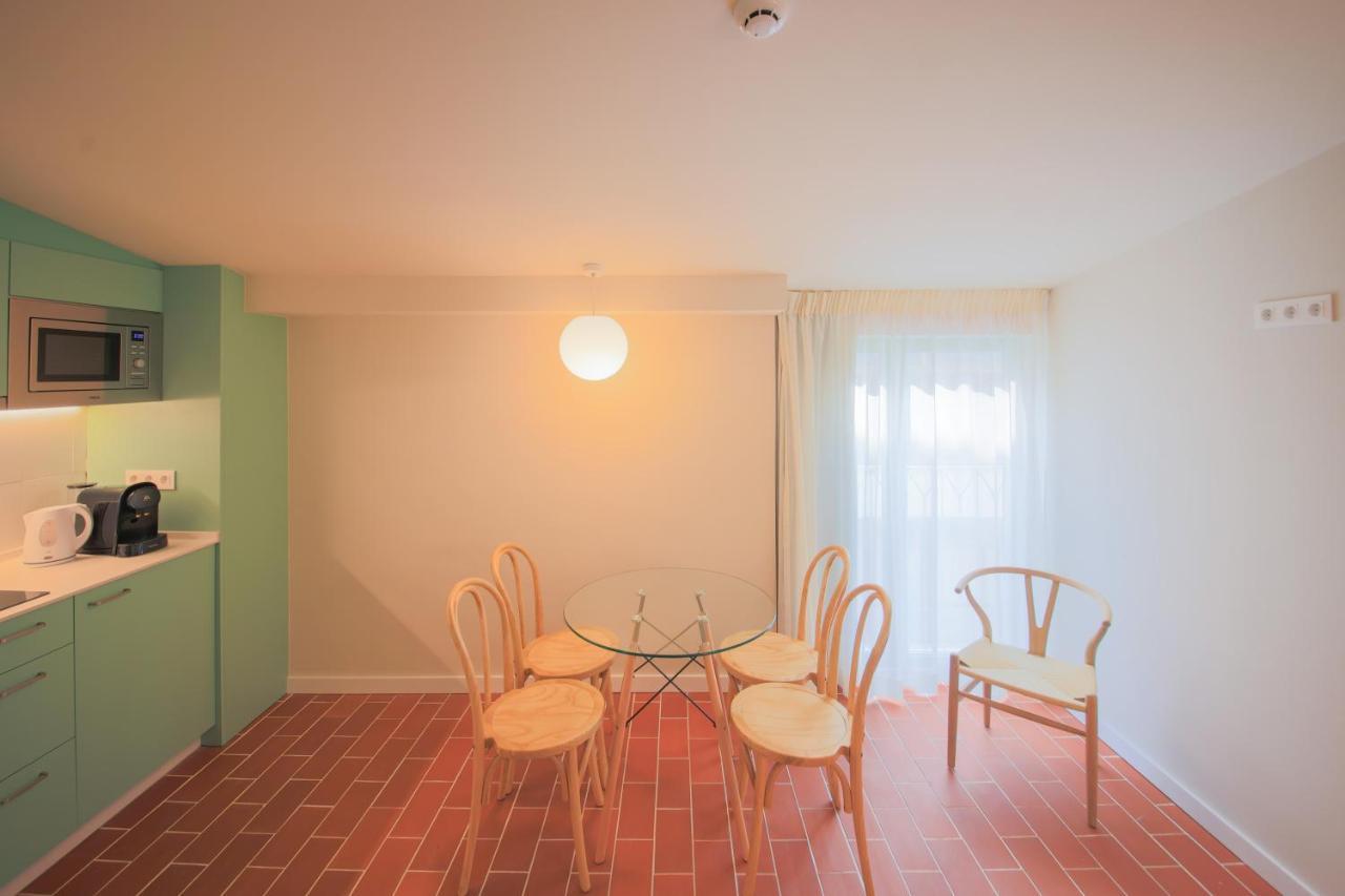 Terra Aurea Aparthotel サロウ エクステリア 写真