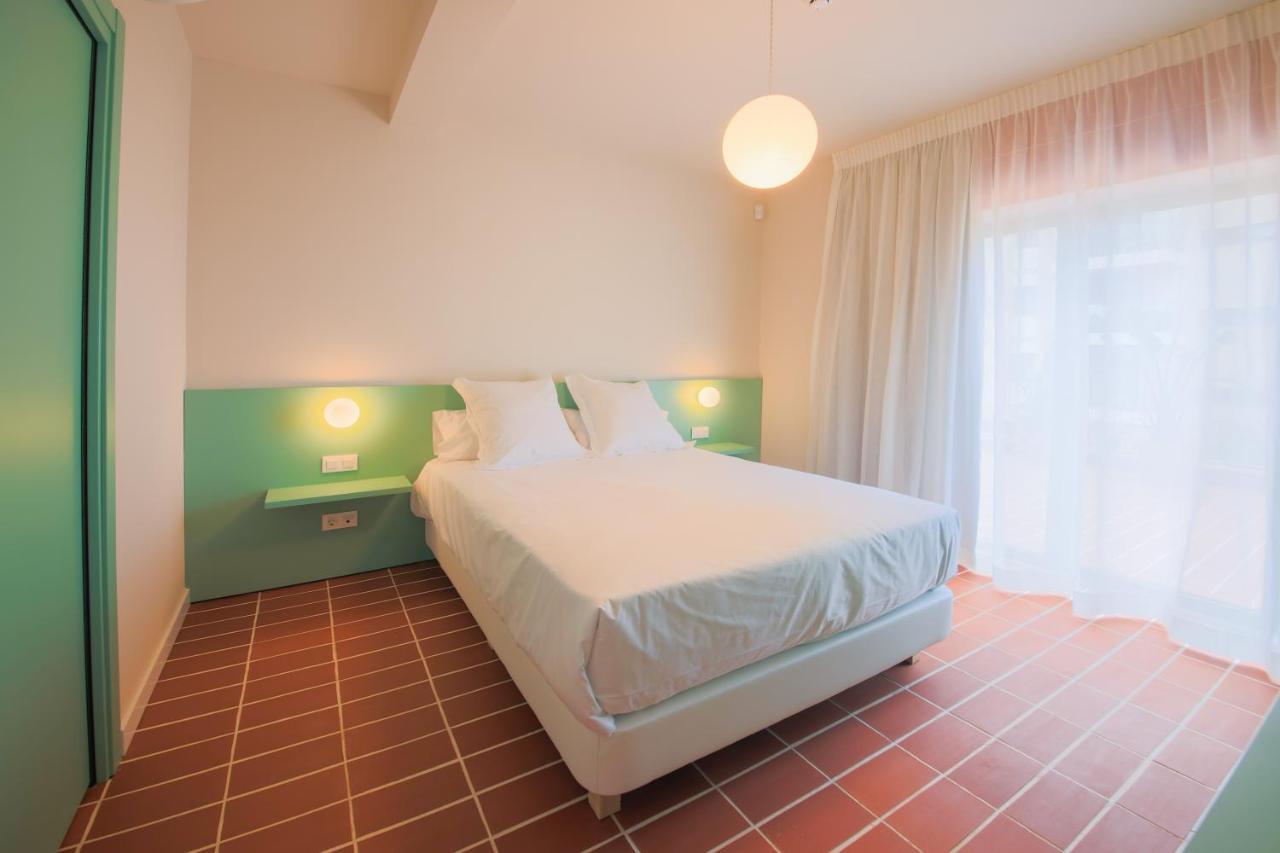 Terra Aurea Aparthotel サロウ エクステリア 写真
